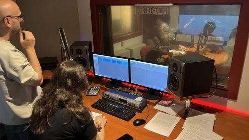 Radyo Ege Kampüs 100.8